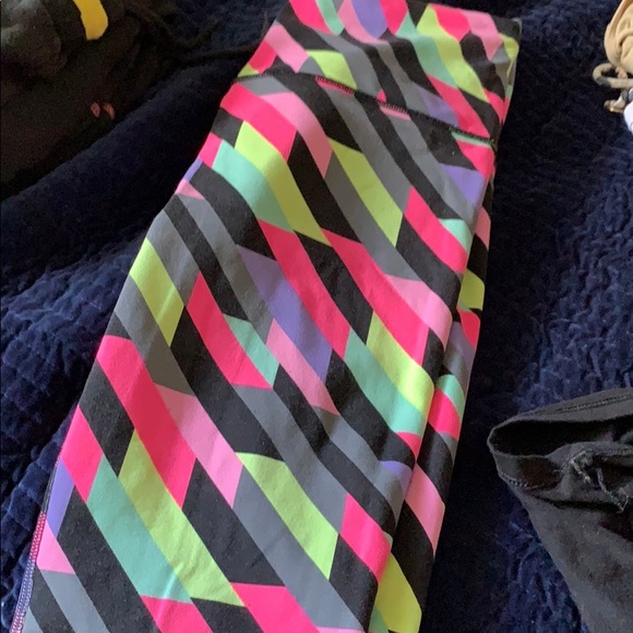 VSX SPORT LEGGINGS - Picture 3 of 3